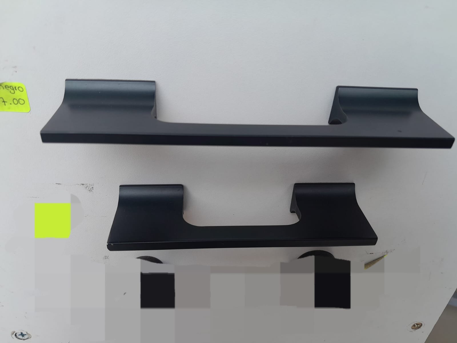 JALADOR BARRA NEGRO DE 12.8 X UND.
