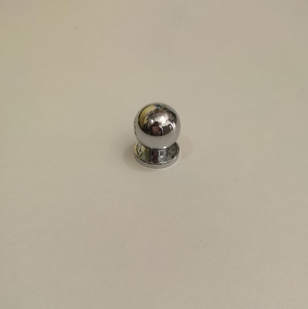 JALADOR BOLA CHICO 15X18 X UND.