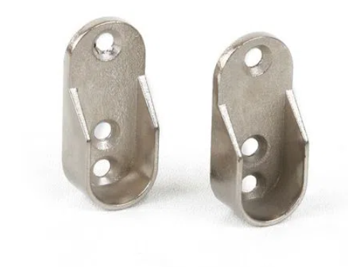 SOPORTE DE TUBO DE CLOSET X UND